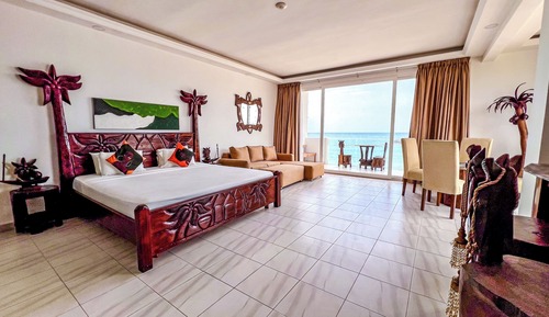 Suite de lujo, balcón, vistas al mar
