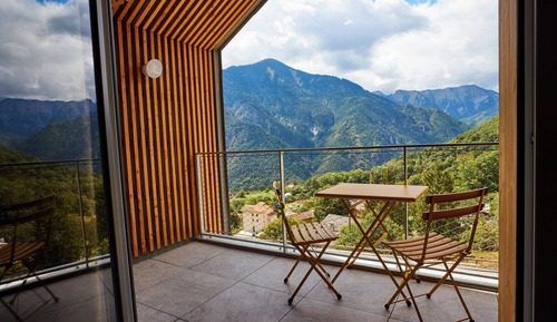 Estudio Premium, vistas a la montaña