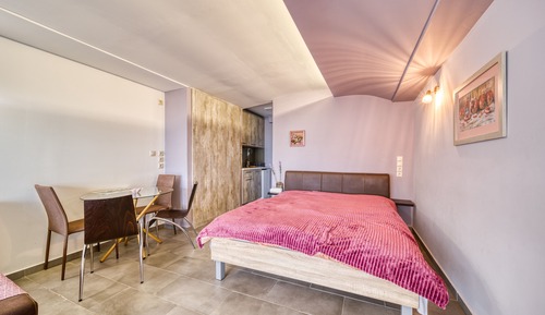 Estudio, 1 habitación, balcón, vistas al jardín