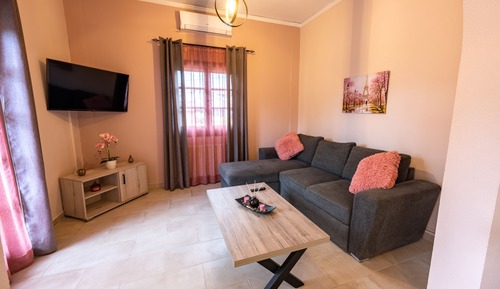 Apartamento básico, balcón
