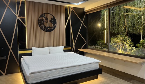 Habitación individual familiar, 1 cama de matrimonio grande con sofá cama, baño privado