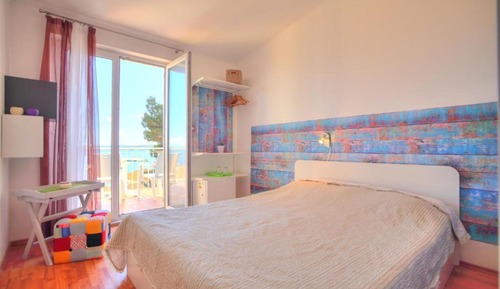 Dormitorio compartido, varias habitaciones, fumadores, terraza