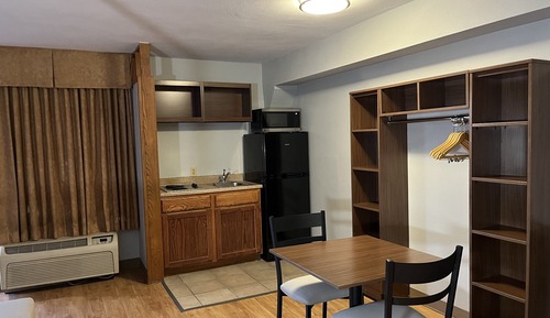 Estudio, 2 camas de matrimonio, no fumadores
