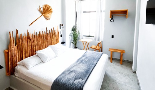 Habitación básica, 1 cama de matrimonio grande