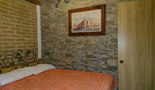 Habitación básica, vistas al patio