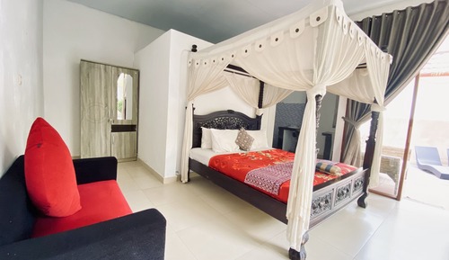 Suite estándar, 1 cama de matrimonio, vistas a la piscina