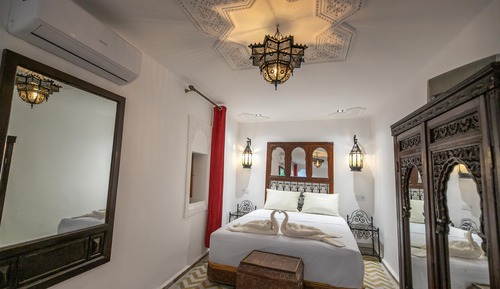 Habitación triple Deluxe, vistas al patio
