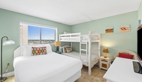 Apartamento, 2 habitaciones, vistas al mar (905A)