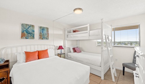 Apartamento, 2 habitaciones, vistas al mar (1002A)