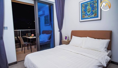 2 Bedrooms