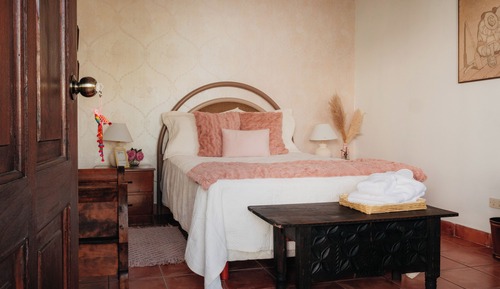 Standard Double Room , Shared bathroom
