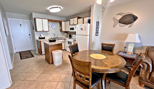 Apartamento, varias camas, acceso a la piscina (Gulf Shores Plantation 3324)