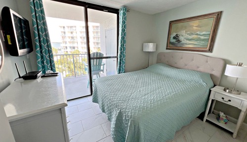 Apartamento, 1 cama de matrimonio con sofá cama, balcón (Gulf Shores Surf & Racquet Club 713A)