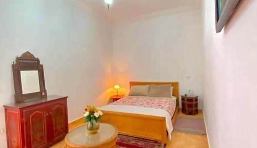 Habitación Confort con 1 cama doble o 2 individuales