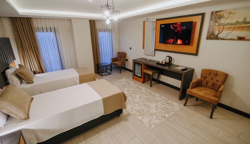 Habitación Confort con 1 cama doble o 2 individuales, 1 cama de matrimonio