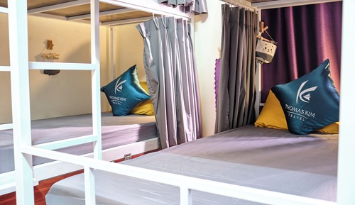 Classic Mixed 8-Bed Dormitory, Balcony
