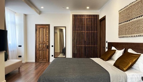 Habitación Deluxe, 1 cama de matrimonio grande, balcón