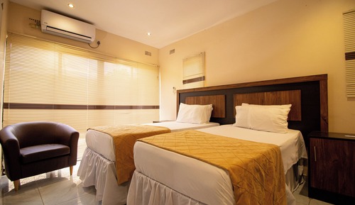 Habitación estándar con 2 camas individuales