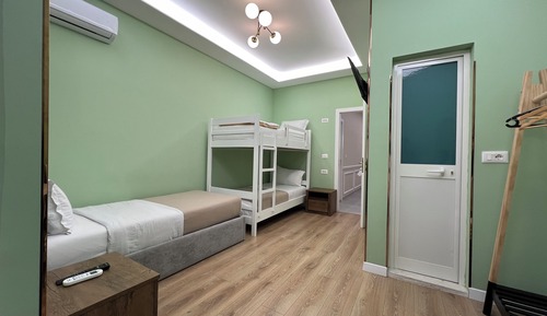 Habitación triple clásica