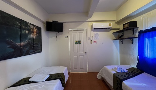 Habitación con 2 camas individuales