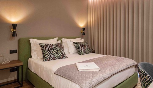 Habitación Deluxe con 1 cama doble o 2 individuales, vistas al viñedo