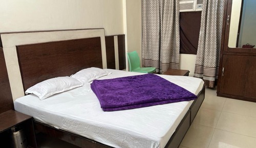 Superior Double Room, City View