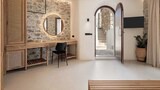 Suite, Balcony