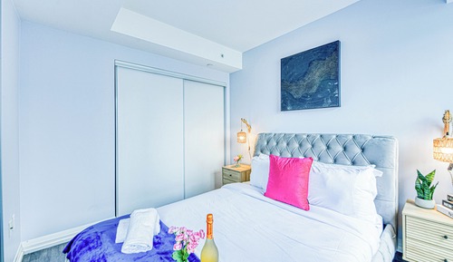 Suite económica, 2 habitaciones, balcón, vistas a la ciudad