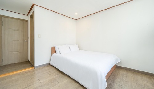 Habitación básica, 1 habitación (203)