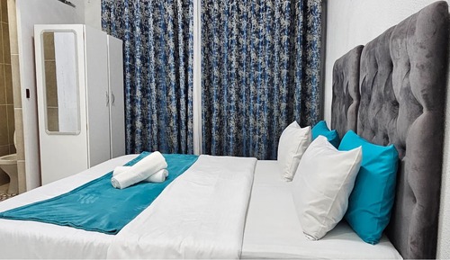 Room 6 - Standard Room