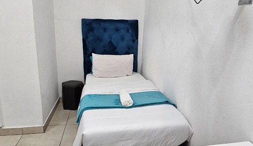 Room 5 - Family Room