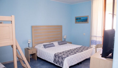 Habitación cuádruple clásica