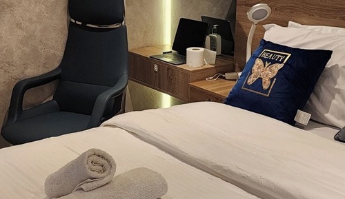 Suite estudio, 1 cama de matrimonio