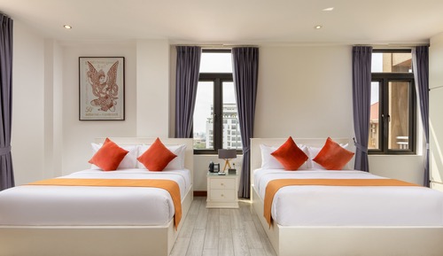 Suite familiar, 1 habitación, balcón, vistas a la ciudad