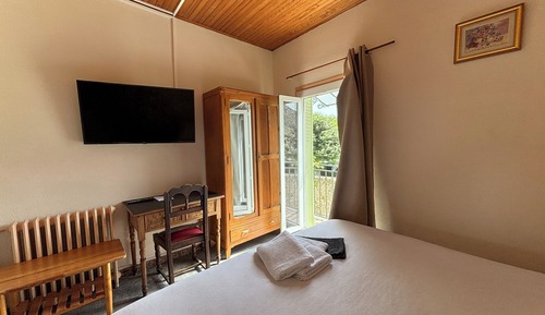 Habitación estándar doble, no fumadores, balcón