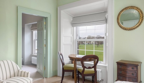 Classic Suite, Kitchenette, Park View