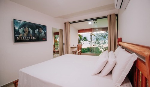 Habitación panorámica con 2 camas individuales, 1 cama de matrimonio grande, Aire acondicionado