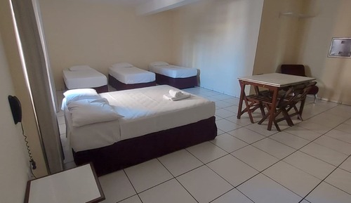 Habitación Deluxe, varias camas