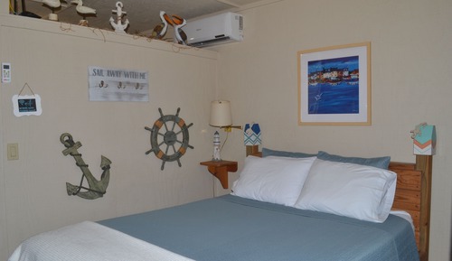 Estudio básico, 1 cama de matrimonio con sofá cama, no fumadores (Pet Friendly)