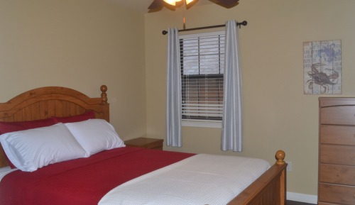 Cabaña estándar, 3 habitaciones, no fumadores, vistas parciales al lago (Pet Friendly)