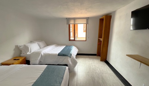 Habitación cuádruple Confort, 2 camas dobles
