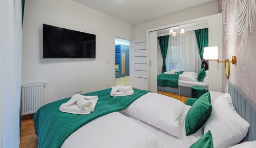 Apartamento familiar, 1 habitación, balcón (5 os)
