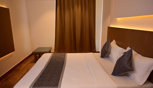 Habitación estándar con 1 cama doble o 2 individuales