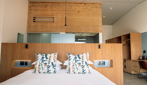 Suite junior, 1 cama de matrimonio grande, vistas a la montaña