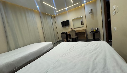 Deluxe Double Room With pyramids Side View