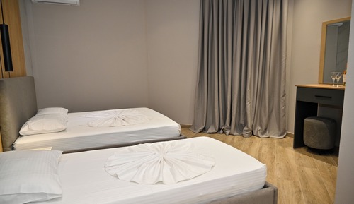 Habitación triple clásica, 1 habitación