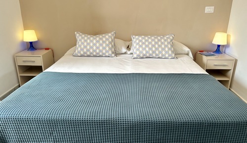 Habitación económica, vistas al mar