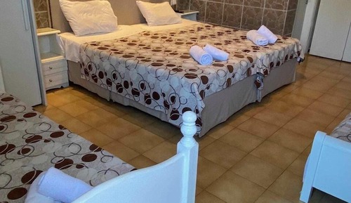 Habitación triple Confort