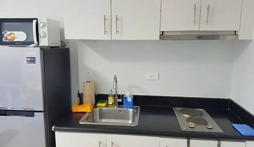 Classic Apartment, 1 Queen Bed, Balcony, City View