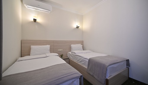 Habitación estándar con 2 camas individuales